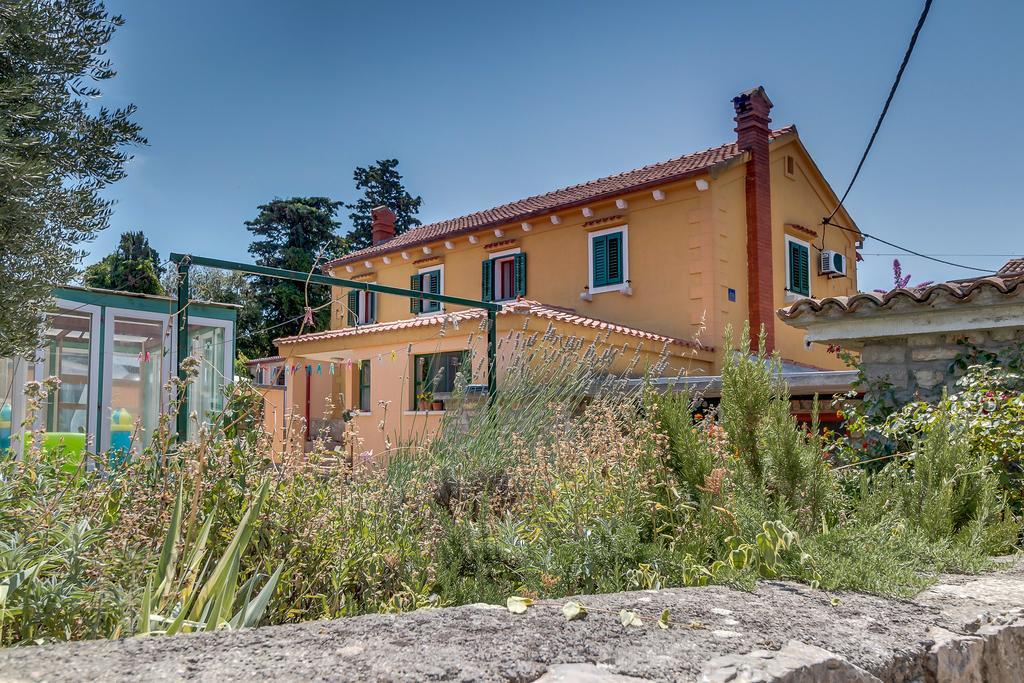 Apartments Josip & Maria Veli Losinj Luaran gambar